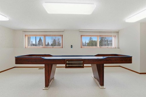 77 Allan Close, Red Deer, AB - Indoor Photo Showing Other Room