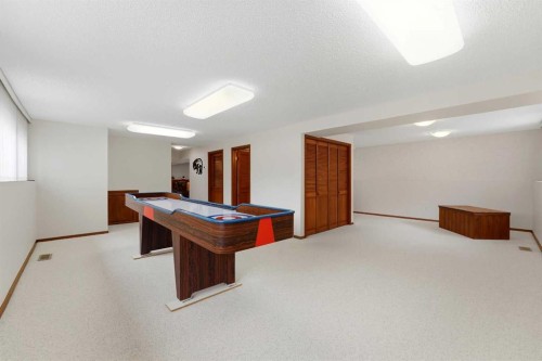 77 Allan Close, Red Deer, AB - Indoor Photo Showing Other Room