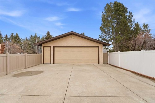 77 Allan Close, Red Deer, AB - Outdoor With Exterior