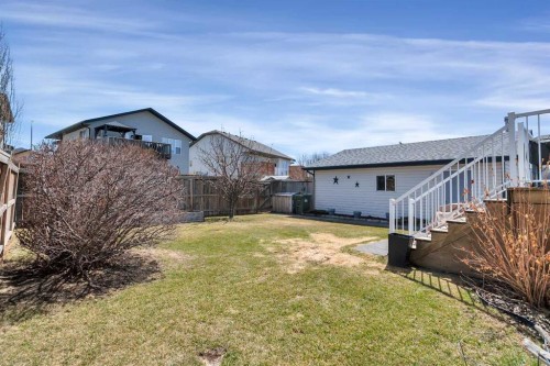 68 Iverson Close, Red Deer, AB - Outdoor