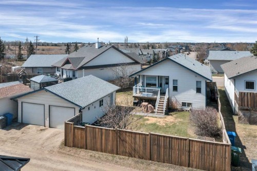 68 Iverson Close, Red Deer, AB - Outdoor