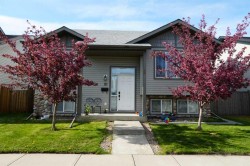 81 Inglewood Drive Red Deer, AB T4R 0B2
