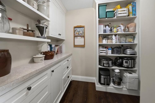 31 Ashley Close, Red Deer, AB - Indoor