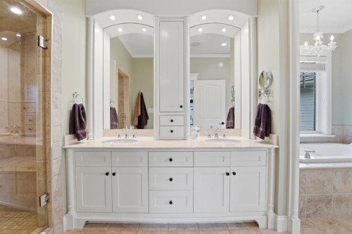 31 Ashley Close, Red Deer, AB - Indoor Photo Showing Bathroom