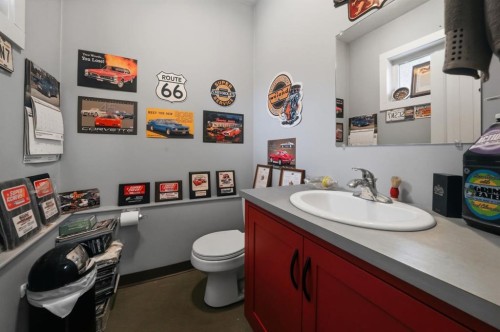 31 Ashley Close, Red Deer, AB - Indoor Photo Showing Bathroom