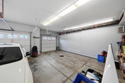 31 Ashley Close, Red Deer, AB - Indoor Photo Showing Garage