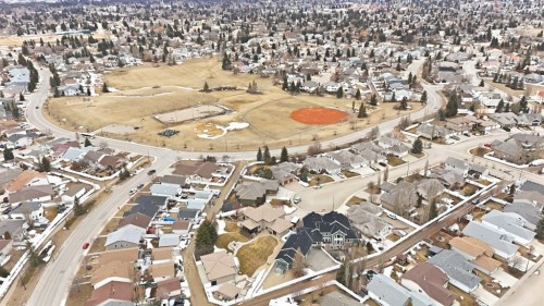 31 Ashley Close, Red Deer, AB - 