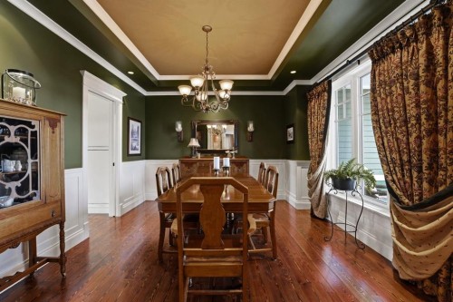 31 Ashley Close, Red Deer, AB - Indoor Photo Showing Dining Room