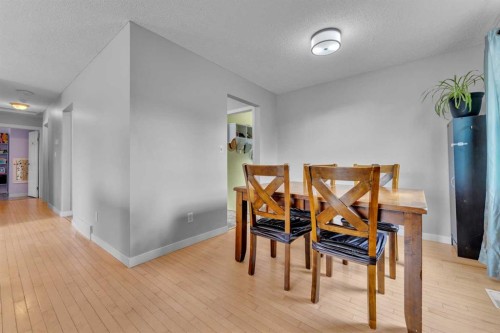 20 Caledonia Drive, Leduc, AB - Indoor Photo Showing Dining Room