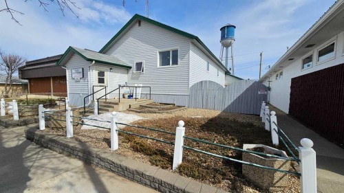 5005 Royal Street, Coronation, AB 