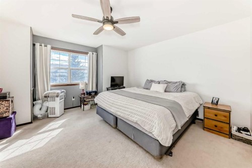 69 Abel Close, Red Deer, AB - Indoor Photo Showing Bedroom