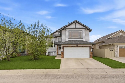 112 Ingle Close, Red Deer, AB - Outdoor With Facade