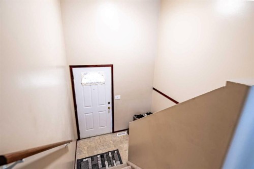 5817 60 Avenue, Red Deer, AB - Indoor Photo Showing Other Room