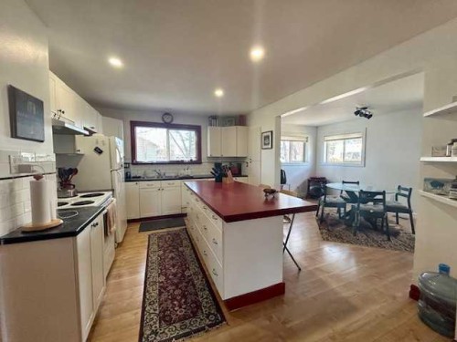 4702 49Th Street, Bashaw, AB - Indoor Photo Showing Kitchen