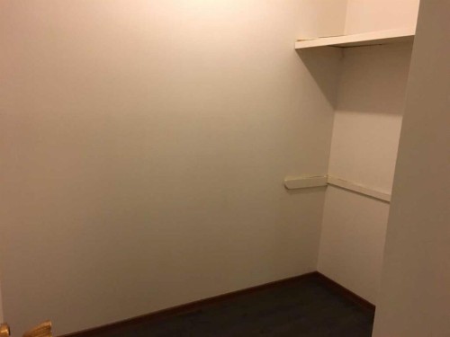 302-27 Bennett Street, Red Deer, AB - Indoor