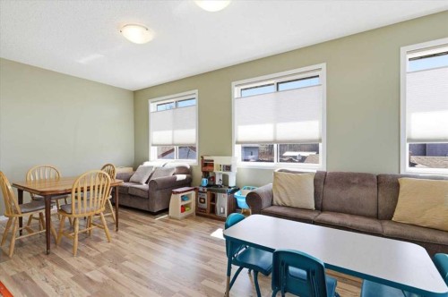 72 Beach Avenue, Itaska Beach, AB - Indoor Photo Showing Living Room