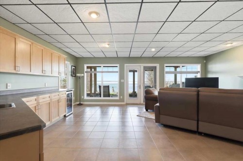 72 Beach Avenue, Itaska Beach, AB - Indoor