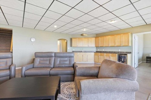 72 Beach Avenue, Itaska Beach, AB - Indoor Photo Showing Living Room