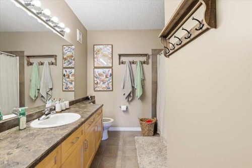 72 Beach Avenue, Itaska Beach, AB - Indoor Photo Showing Bathroom
