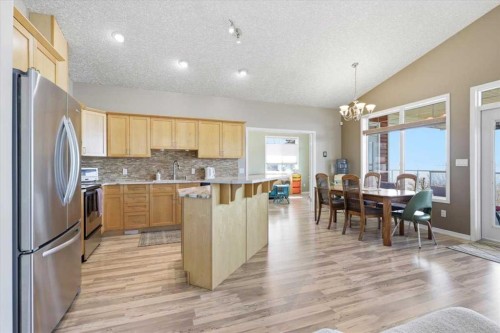 72 Beach Avenue, Itaska Beach, AB - Indoor