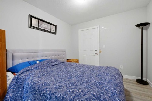 7002 50 Avenue, Camrose, AB - Indoor Photo Showing Bedroom