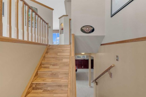 19 Heenan Crescent, Sylvan Lake, AB - Indoor Photo Showing Other Room