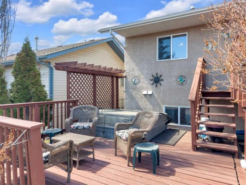 19 Heenan Crescent, Sylvan Lake, AB - Outdoor With Deck Patio Veranda With Exterior