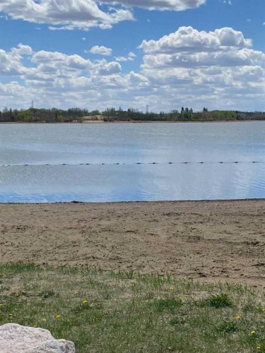 4816 50 Street, Alix, AB 