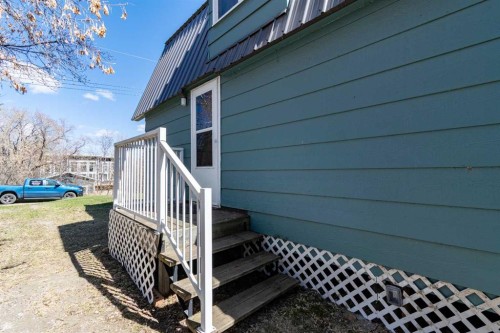 19 4 Street, White Sands, AB - Outdoor With Exterior