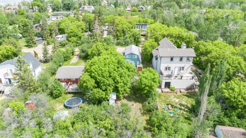 19 4 Street, White Sands, AB 