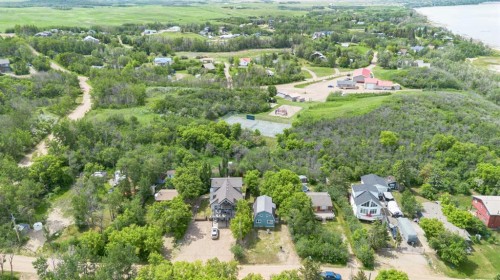 19 4 Street, White Sands, AB 