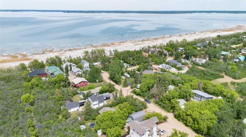 19 4 Street, White Sands, AB 