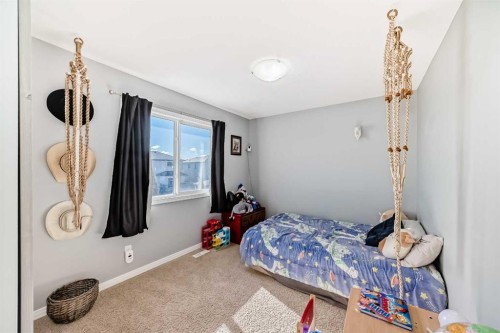 227 Avena Circle, Leduc, AB - Indoor Photo Showing Bedroom