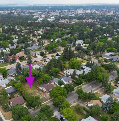 3512 43 Avenue, Red Deer, AB 