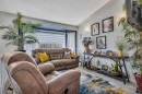 17 Keast Way, Red Deer, AB  - Indoor Photo Showing Living Room 