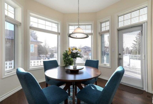 147 Alexander Crescent, Red Deer, AB - Indoor Photo Showing Dining Room