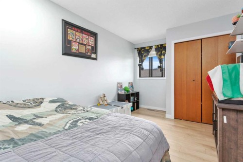 23 Newcombe Crescent, Red Deer, AB - Indoor Photo Showing Bedroom