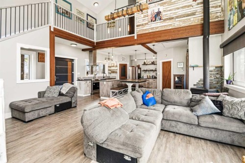 37153 Range Road 30, Rural Red Deer County, AB - Indoor Photo Showing Living Room