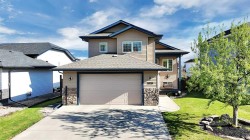 5908 67 Avenue Rocky Mountain House, AB T4T 1V6