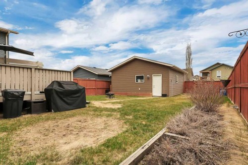 14 Cedar Square, Blackfalds, AB - Outdoor With Exterior