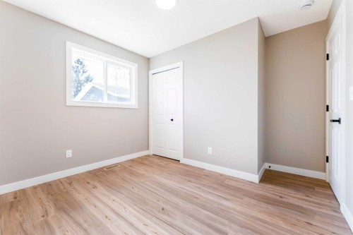 25 Osborne Street, Red Deer, AB - Indoor Photo Showing Other Room