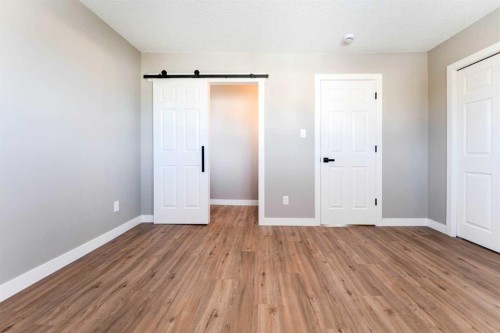 25 Osborne Street, Red Deer, AB - Indoor Photo Showing Other Room