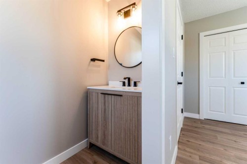 25 Osborne Street, Red Deer, AB - Indoor