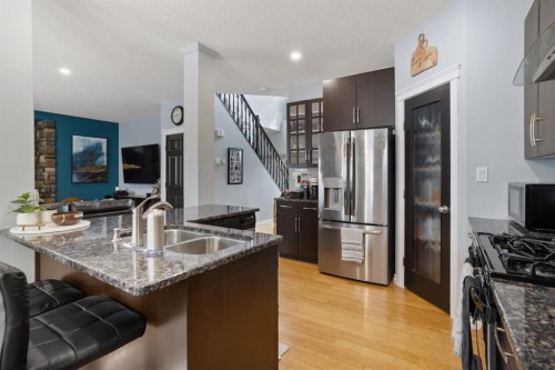 5204 33 Avenue, Camrose, AB - Indoor Photo Showing Kitchen With Double Sink With Upgraded Kitchen