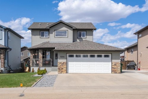 5204 33 Avenue  Camrose, AB T4V 4E2