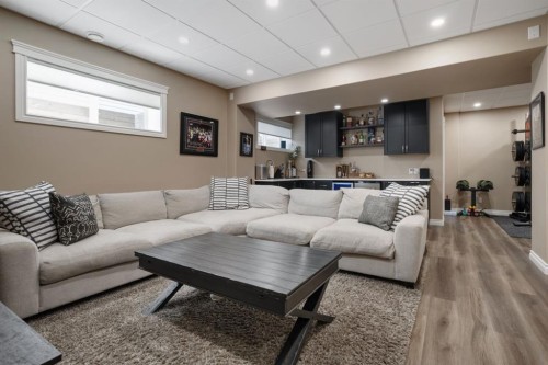 5204 33 Avenue, Camrose, AB - Indoor Photo Showing Other Room