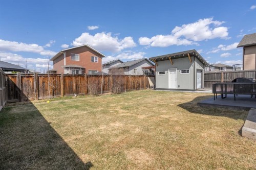 5204 33 Avenue, Camrose, AB - Outdoor