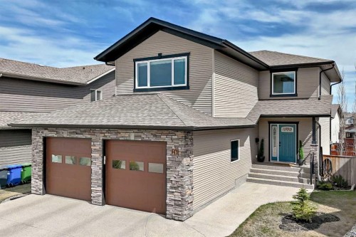 26 Lawson Close  Red Deer, AB T4R 0H4
