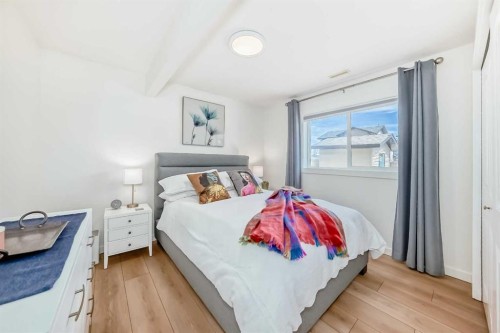 26 Lawson Close, Red Deer, AB - Indoor Photo Showing Bedroom