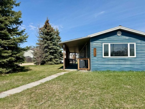 5112 64 Avenue  Ponoka, AB T4J 1E2